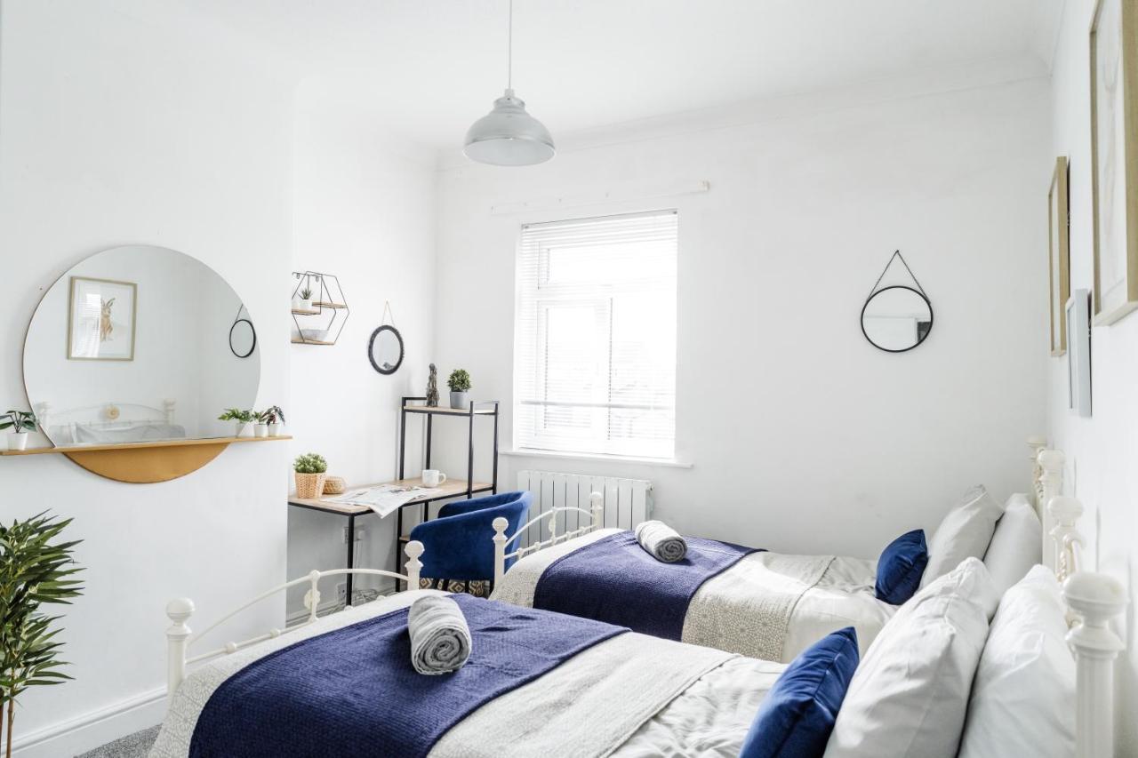 Vila Churnet Valley Townhouse - Modern Cheadle House Exteriér fotografie